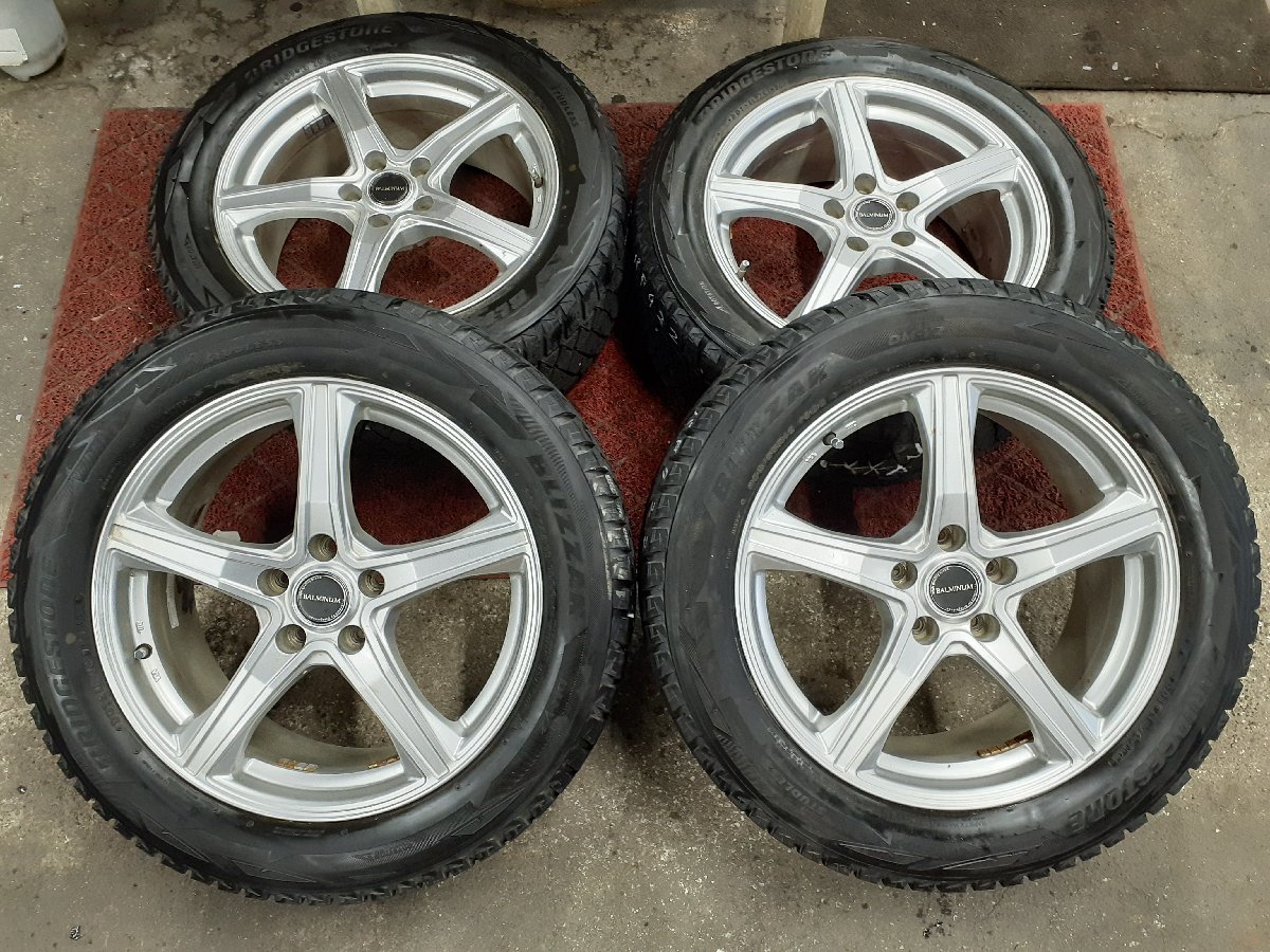 パF922F■235/55R18 100Q　4本価格　BRIDGESTONE BLIZZAK DM-V2　BALMINUM　送料無料 冬 18×7.5J +42 5穴 114.3 NX ハリアー ヴァンガード_画像1