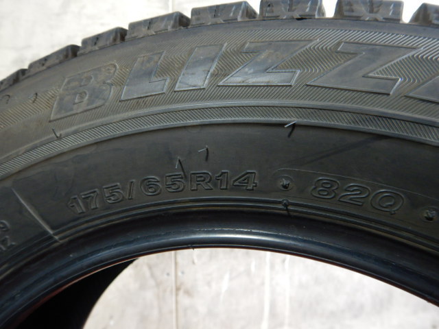 PT2516①■175/65R14　82Q　BRIDGESTONE　BLIZZAK　REVOGZ　1本のみ■条件付き 送料無料■激安　良品_画像5