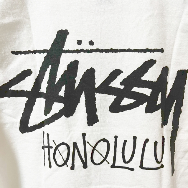 Stussy ステューシー ハワイ限定ホノルルロゴ Tシャツ 新品 M 白 Stussy ステューシー ハワイ限定ホノルルロゴ Tシャツ 新品 M 白