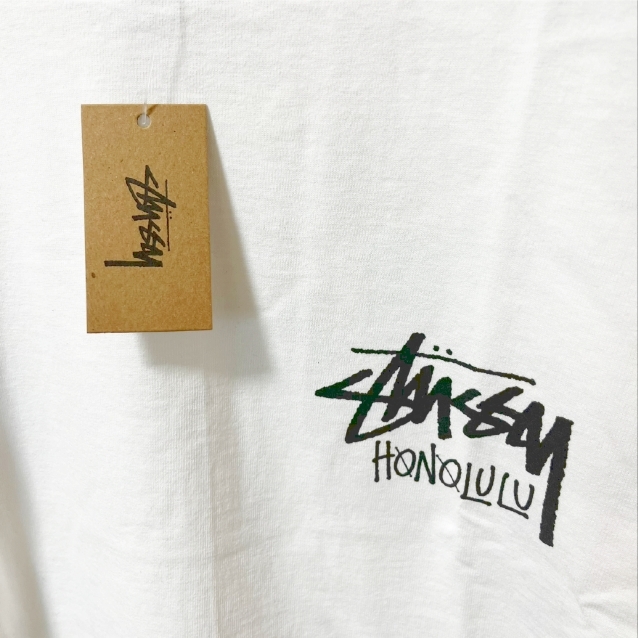 Stussy ステューシー ハワイ限定ホノルルロゴ Tシャツ 新品 M 白 Stussy ステューシー ハワイ限定ホノルルロゴ Tシャツ 新品 M 白