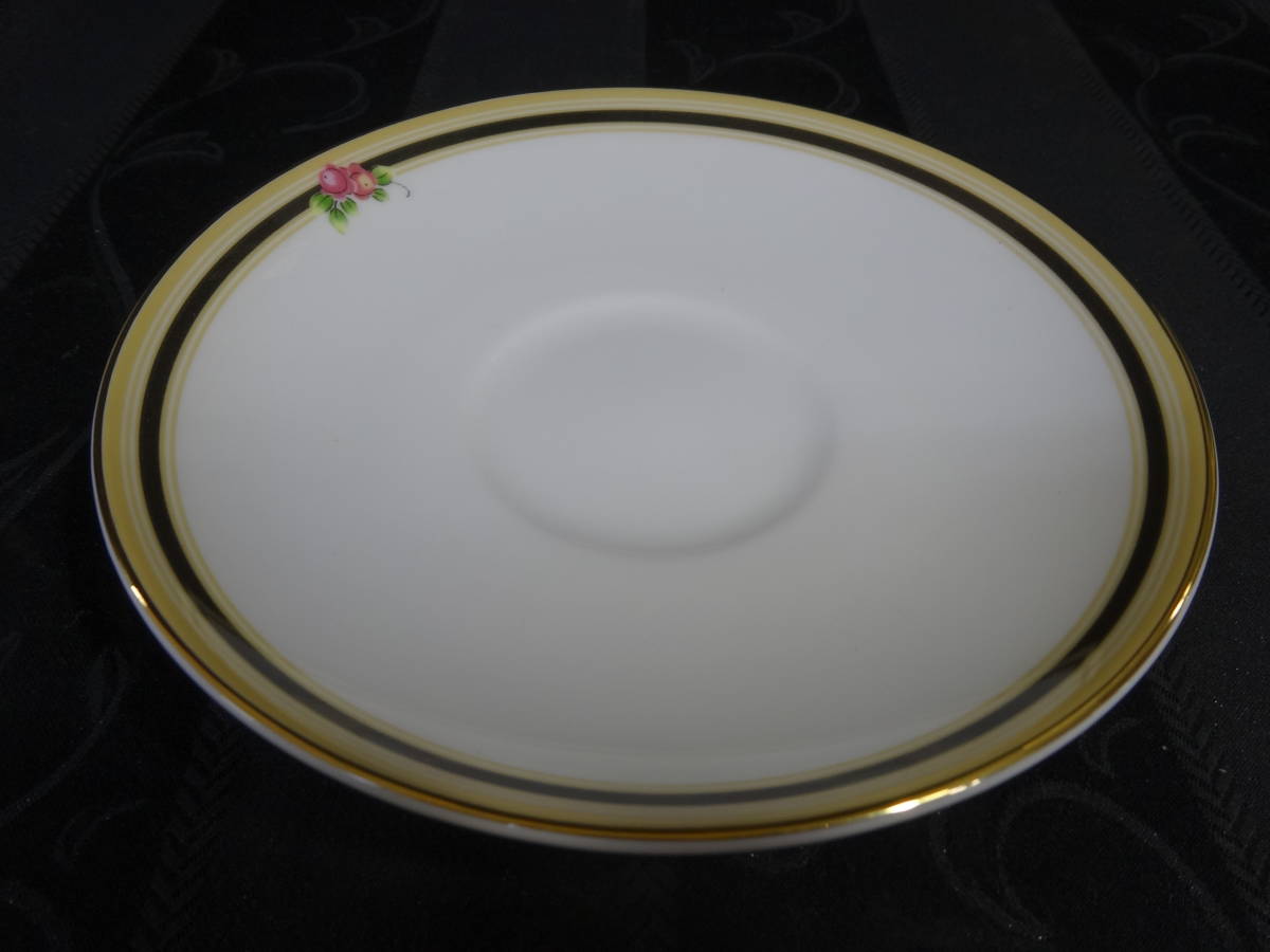 【WEDGWOOD CLIO カップ＆ソーサー】ウェッジウッド 花柄 BONE CHINA MADE IN ENGLAND イギリス製 金彩 陶器 洋食器【A8-1①】1213_画像8