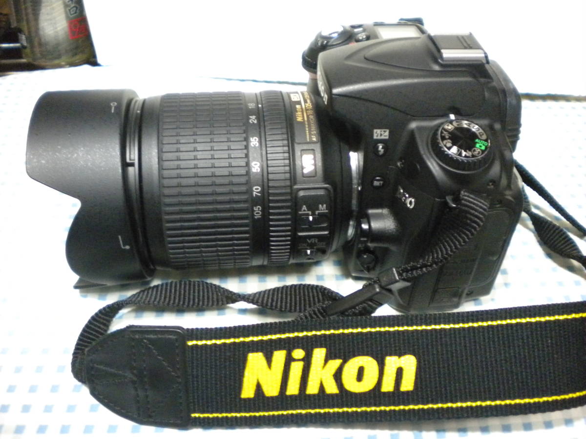 Nikon　D90　ショット数2900　美品　バッテリ新品2個付き_画像1