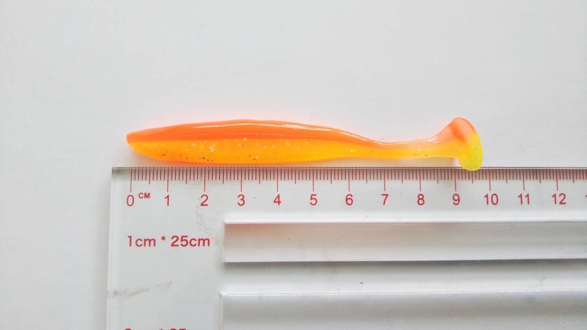 やわらか素材　シャッドテール　ワーム　9cm　4.2g　60本セット　10色　根魚　ロックフィッシュ　ブラックバス　ヒラメ　マゴチ_画像10