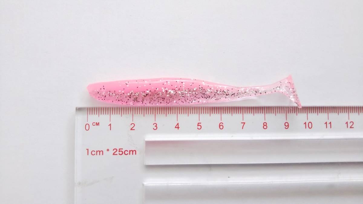 やわらか素材　シャッドテール　ワーム　9cm　4.2g　60本セット　10色　根魚　ロックフィッシュ　ブラックバス　ヒラメ　マゴチ_画像7