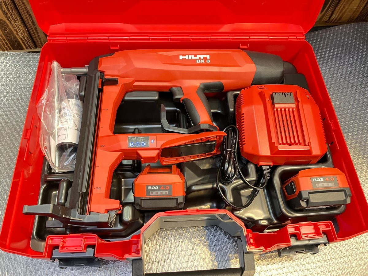 【未使用】 HILTI ヒルティ　22V 充電式 鋲打機　BX3-L 【博多店】 セット品　バッテリ(21.6V/3.96Ah)×2　コンクリート　石材　スチール　_画像2