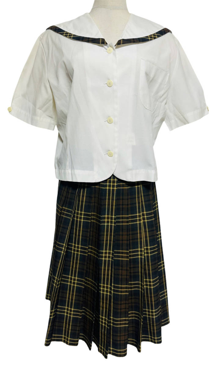 大阪府立住吉商業高等学校 / 制服 / 卒業生保管品/ 指定品 大阪府立住吉商業高等学校 / 制服 / 卒業生保管品/ 指定品