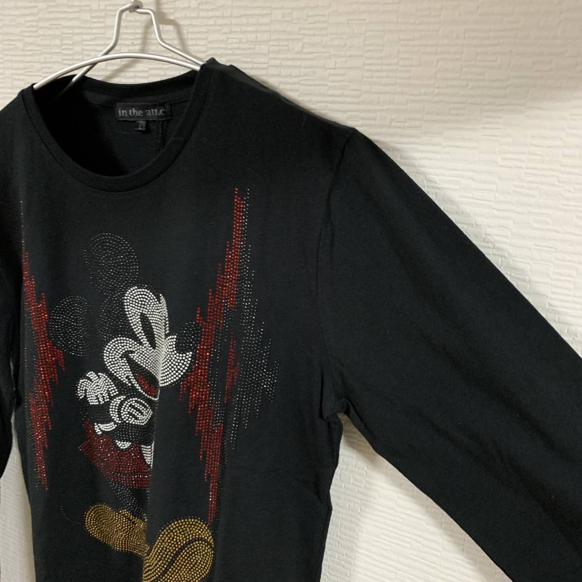 in the attic (インジアティック) x Disney (ディズニー) - Lサイズ 長袖Tシャツ ミッキーマウス ロンT Micky Mouse (タグ付き新品未使用)_画像3