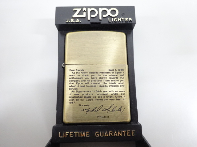 新品 未使用品 1996年製 ZIPPO ジッポ BRASS ブラス 3代目 社長 MICHAEL A.SCHLER サイン ゴールド 金 オイル ライター USA_画像1