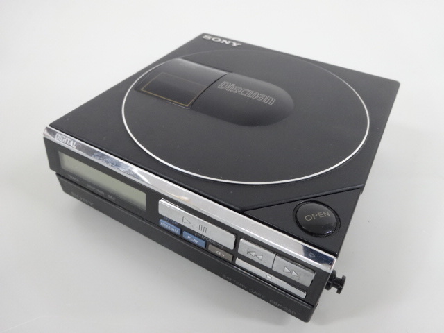 ジャンク 2点セット SONY ソニー Discman ディスクマン D-50MkⅡ バッテリーケース EBP-380 ポータブル CD プレーヤー 黒 動作未確認_画像1