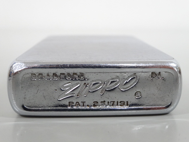 1965年製 ヴィンテージ ZIPPO ジッポ シルバー プレーン 斜めロゴ イタリック 筆記体 銀 ライター USA 60's 60年代_画像5