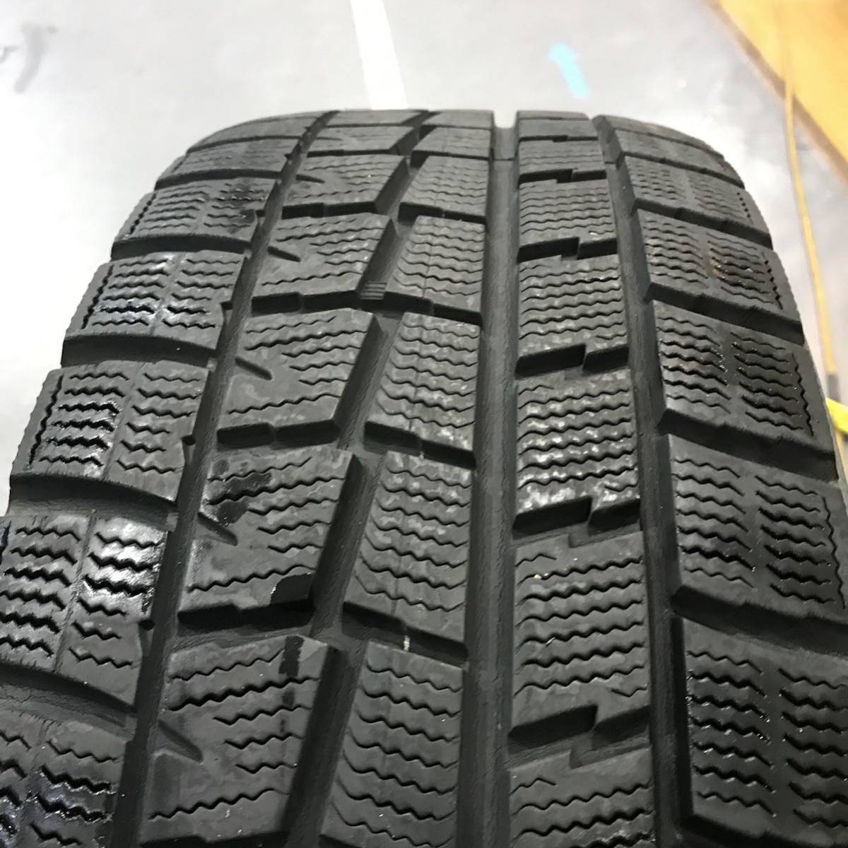 ★215/60Ｒ16 ダンロップ　ウィンターマックス★ザ・ビートル★社外ホイール 16インチ 4本セット　中古品★_画像2