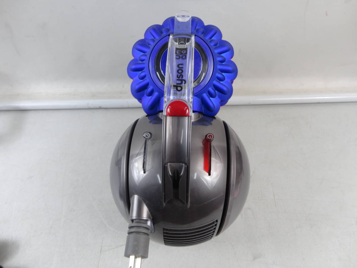 ●BQ66 ★ Dyson ダイソン DC63 電気掃除機 サイクロン掃除機 中古動作品 ★_画像7