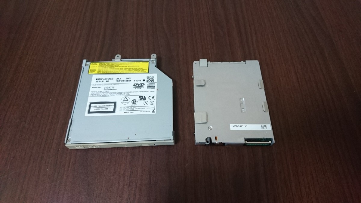 PC パーツ 部品 3.5インチ フロッピーディスク ドライブ DVD ROM UJDA710 ☆ FUJITSU 富士通 自作PC CD 周辺機器 マルチドライブ USB 映像_画像1