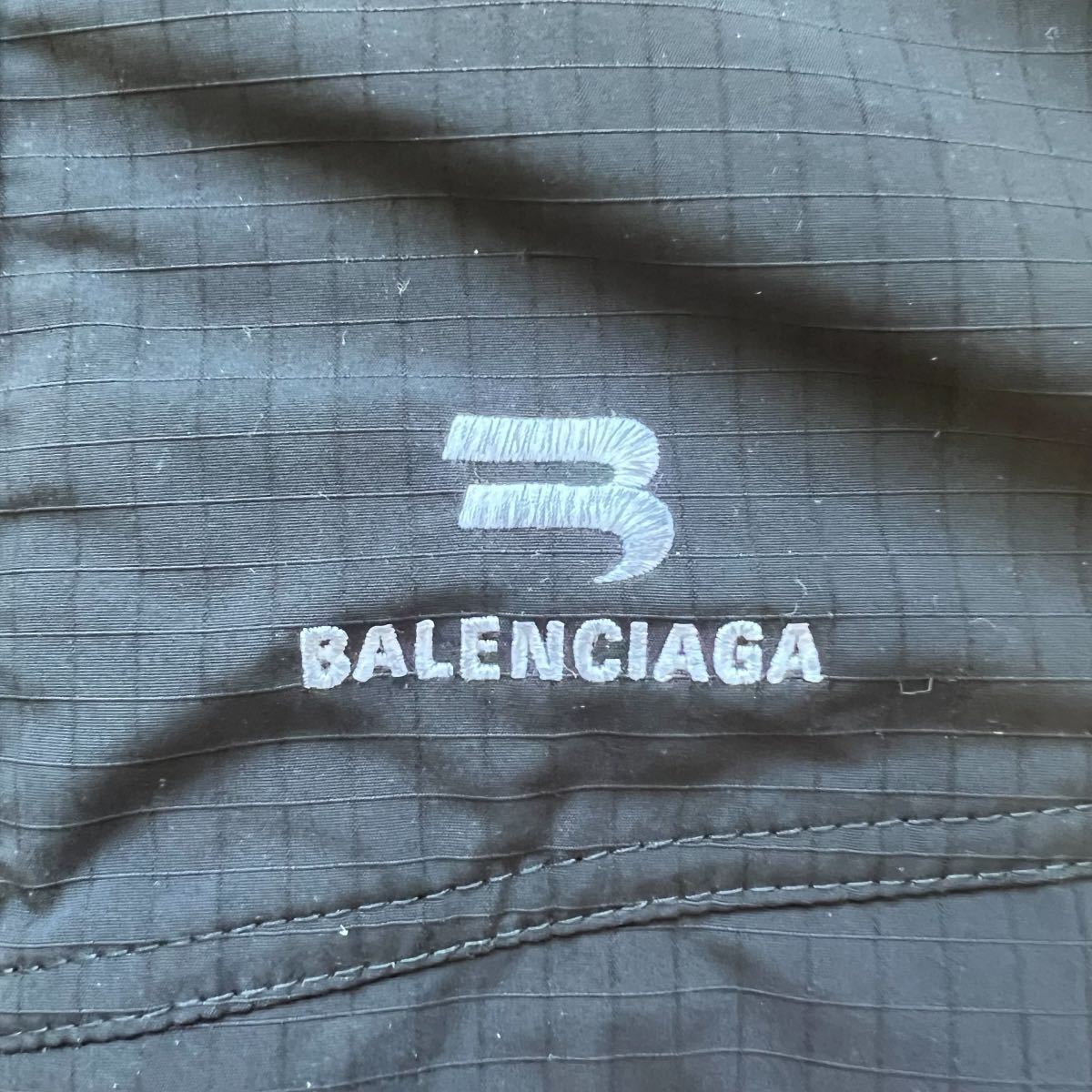 Yahoo!オークション - BALENCIAGA 2021AW DEMNA VASALIA Hybrid Yahoo!オークション - BALENCIAGA 2021AW DEMNA VASALIA Hybrid