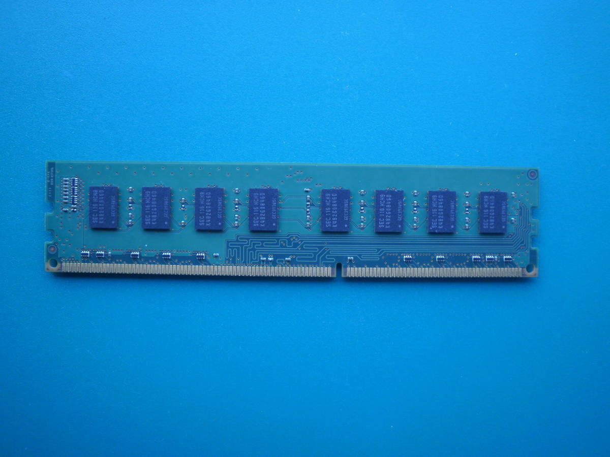 SAMSUNG● PC3-10600U 4GB DDR3 デスクトップ用 メモリ DDR3-1333 4GB 240ピン PC3 10600 4GB DDR3 DESKTOP RAM_画像3