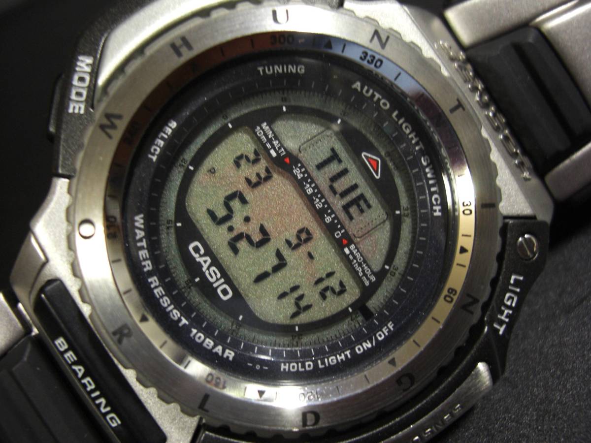  finest quality!. Logo lighting!W name 3rd 3! combination breath! compass thermometer altimeter! multifunction digital wristwatch Casio CASIO Protrek x Hunting World 