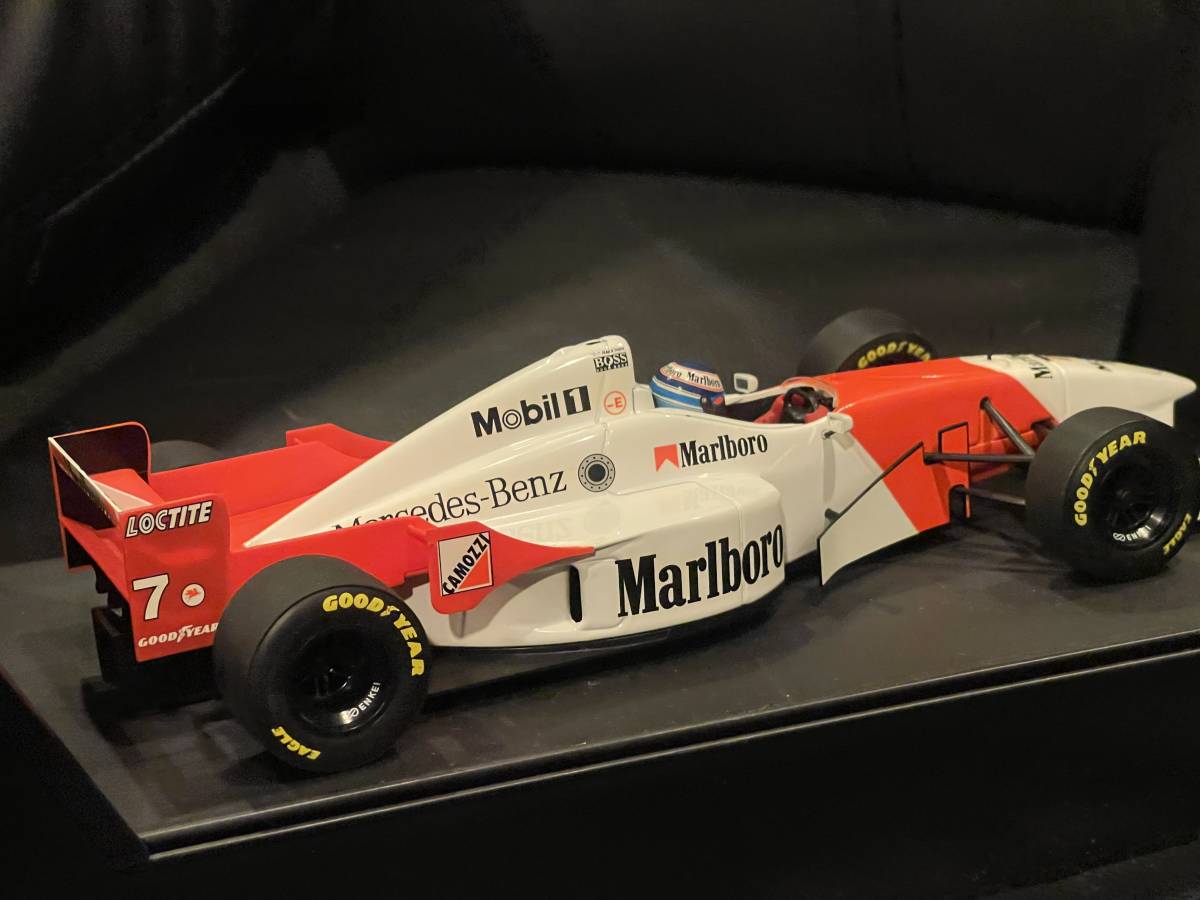 PMA ミニチャンプス 1/18 マクラーレン　メルセデス MP4/11 1996 ミカ ハッキネン マルボロ タバコ仕様 PMA Minichamps F1 McLaren _画像6