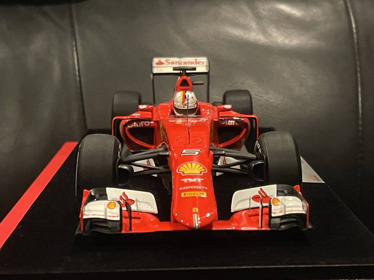 ルックスマート 1/18 フェラーリ SF15-H マレーシアGP 2015 S.ベッテル Ferrari No.5 Winner Malaysian GP S. Vettel　LS18F101 LookSmart_画像3