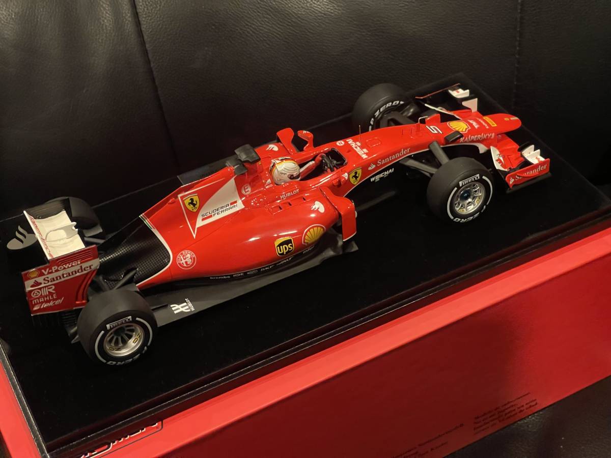 ルックスマート 1/18 フェラーリ SF15-H マレーシアGP 2015 S.ベッテル Ferrari No.5 Winner Malaysian GP S. Vettel　LS18F101 LookSmart_画像4