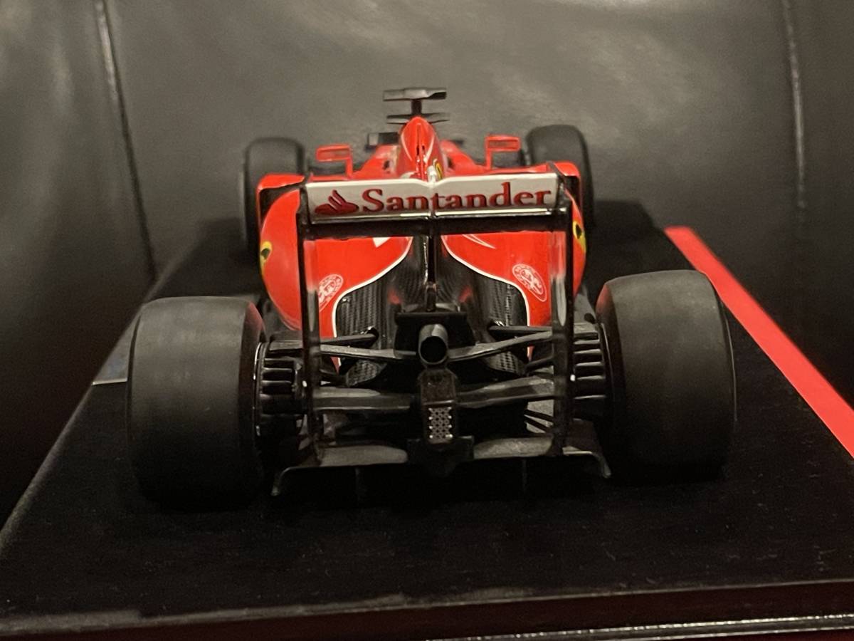 ルックスマート 1/18 フェラーリ SF15-H マレーシアGP 2015 S.ベッテル Ferrari No.5 Winner Malaysian GP S. Vettel　LS18F101 LookSmart_画像5