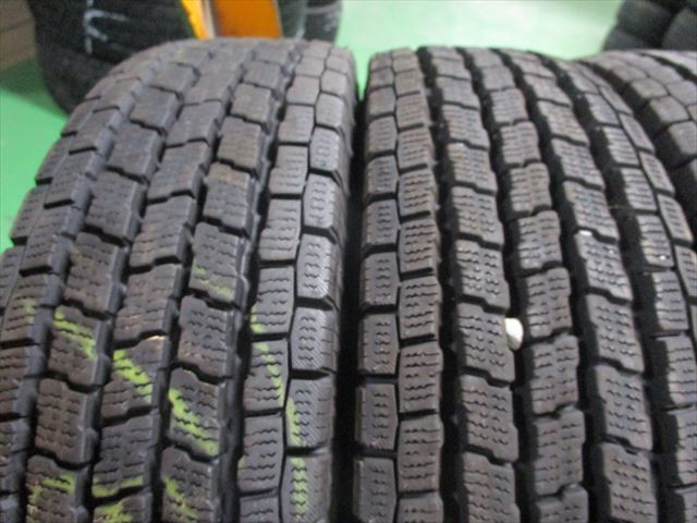 送料無料　スタッドレス　145/80R12　80/78N　2018年製　4本セット　9mmぐらい_画像5