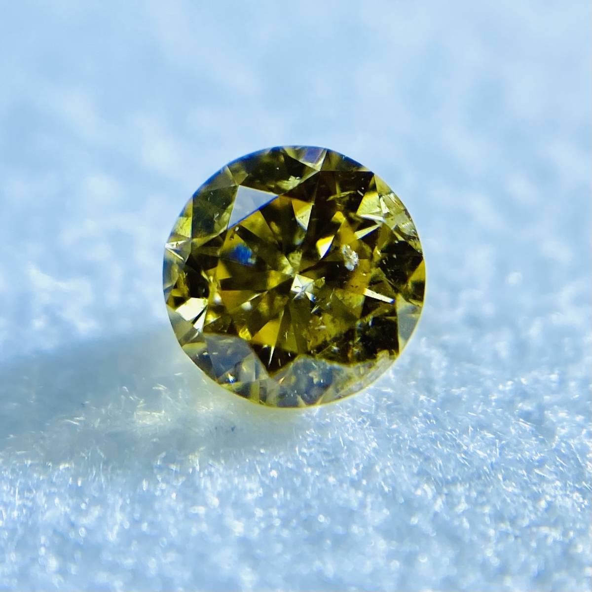 FANCY INTENSE ORANGY YELLOW 0.140ct RD/RT1168/CGL