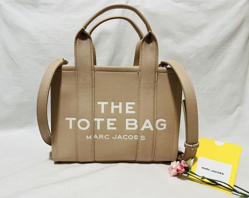 新作 MARC JACOBS マークジェイコブス レザー ミニ トートバッグ ショルダーバッグ THE LEATHER MINI TOTE BAG TWINE_画像1