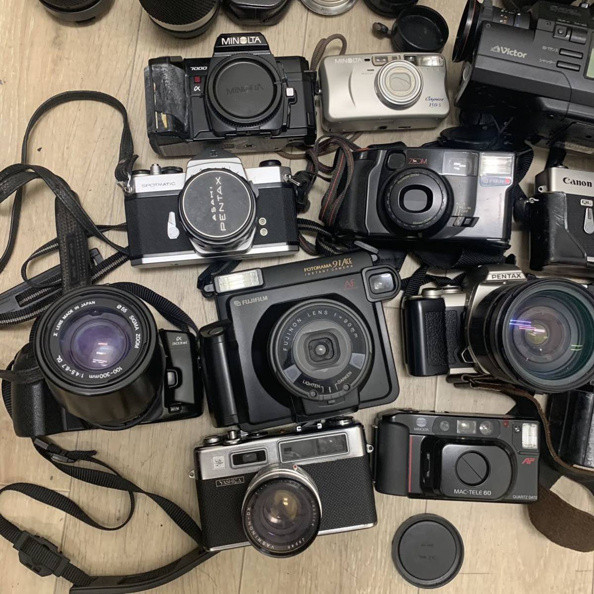 1円～ Canon/キャノン Minolta/ミノルタ YASHICA/ヤシカ その他 カメラ レンズ フラッシュ 三脚 まとめ 中古 現状品 ジャンク_画像7