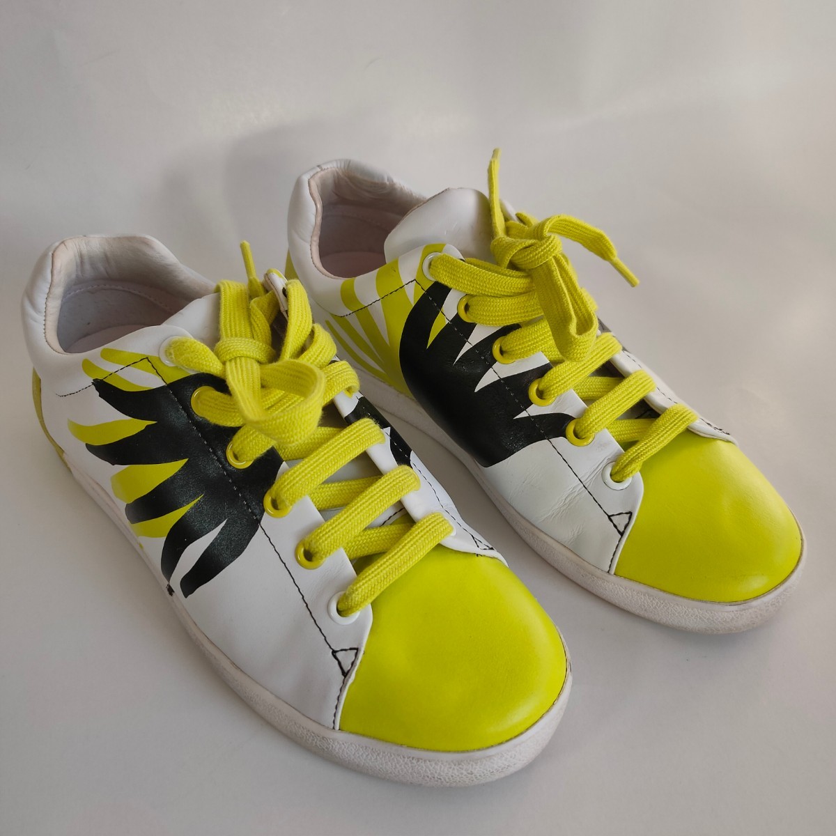 ASH×FILIP PAGOWSKI スニーカー 37|ファッション ASH×FILIP PAGOWSKI スニーカー 37|ファッション