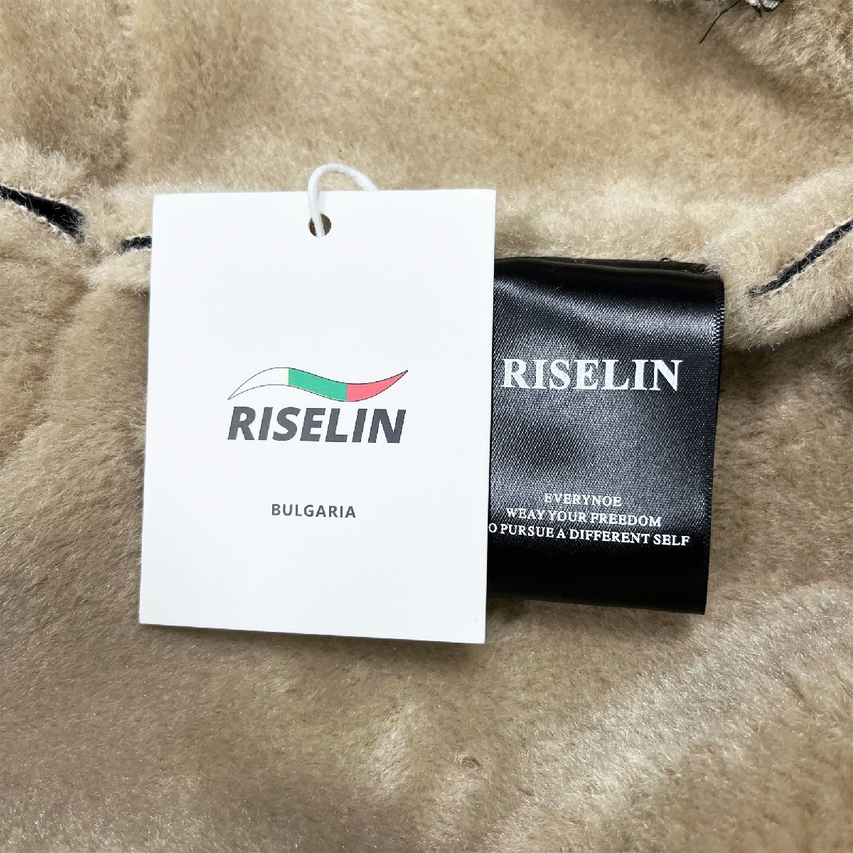 最高級ヨーロッパ製※定価10万◆ブルガリア発※RISELIN レザーベスト ボマー 裏ボア ライダース 防寒対策 無地 オシャレ 秋冬 M/46サイズ_画像10