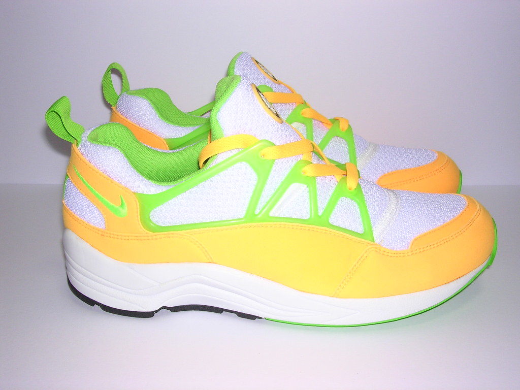 2014年 DEAD STOCK NIKE AIR HUARACHE LIGHT ATOMIC MANGO US10 ナイキ エアハラチライト アトミックマンゴー ハラチレーサー 新品_画像4