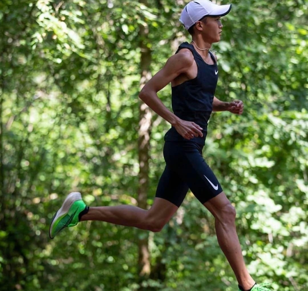 NIKE aeroswift エアロスイフトシングレット タンクトップ NIKE aeroswift エアロスイフトシングレット タンクトップ