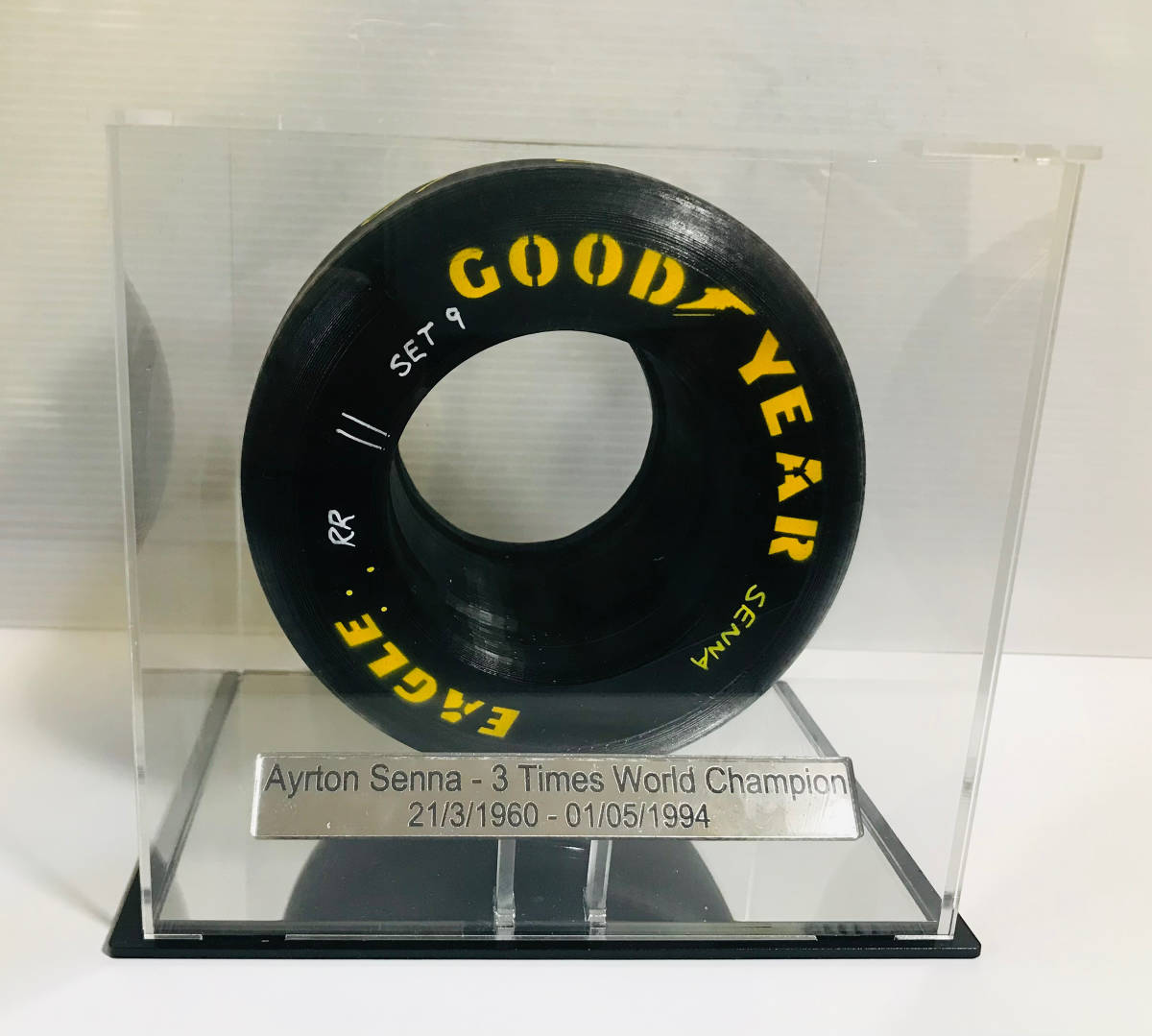 Yahoo!オークション - 一点限り F1 1/5 アイルトン・セナ Yahoo!オークション - 一点限り F1 1/5 アイルトン・セナ