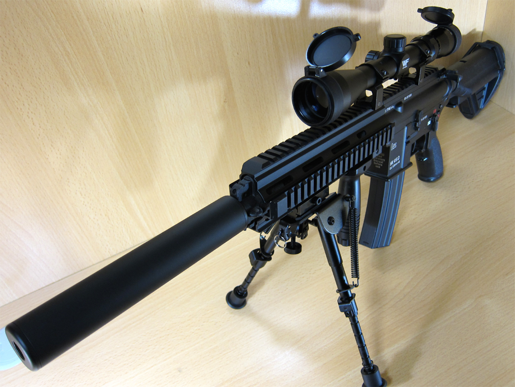 東京マルイ 次世代 HK416D スナイパー仕様 ライフルスコープ バイポッド サイレンサー 等 おまけ付き_画像2