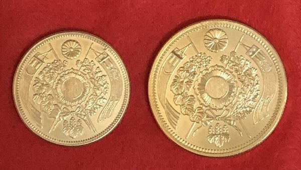 2枚セット 明治13年 桐箱入り 旧20円金貨 旧10円金貨_画像5