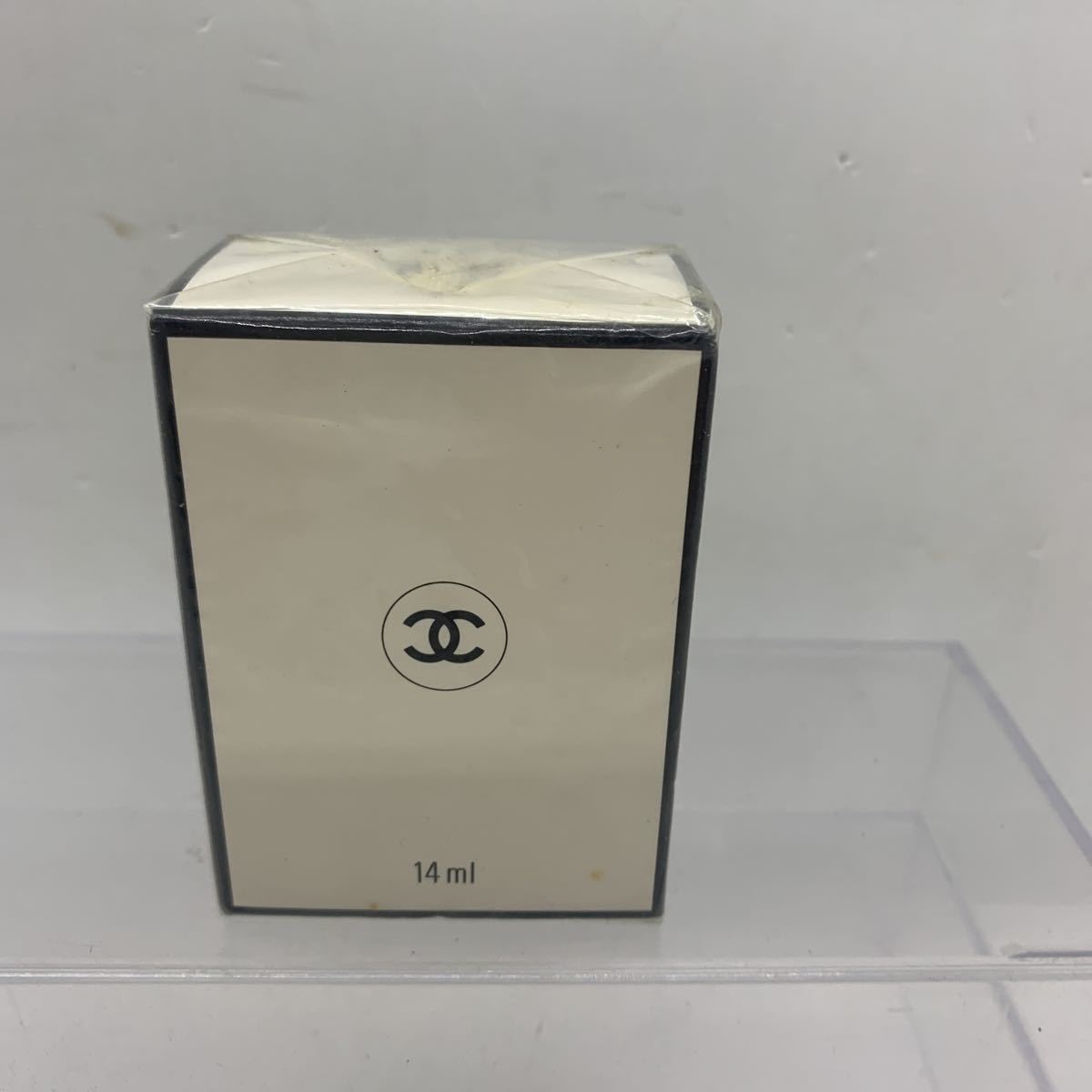 香水　新品未使用　未開封　CHANEL シャネル N°19 14ml 2208136_画像3