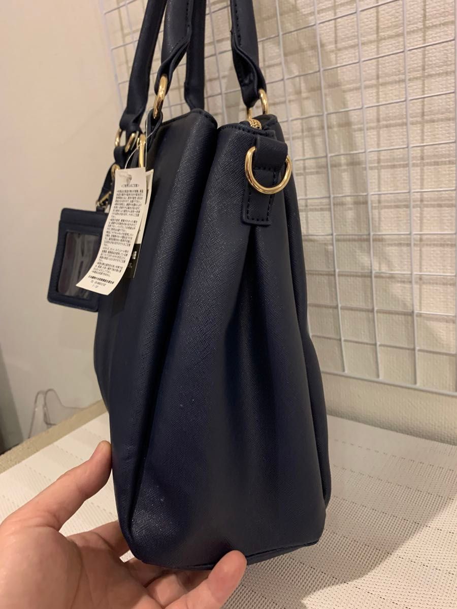 新品タグ付き】petite lespace 2way トートバッグ ショルダー 新品タグ付き】petite lespace 2way トートバッグ ショルダー