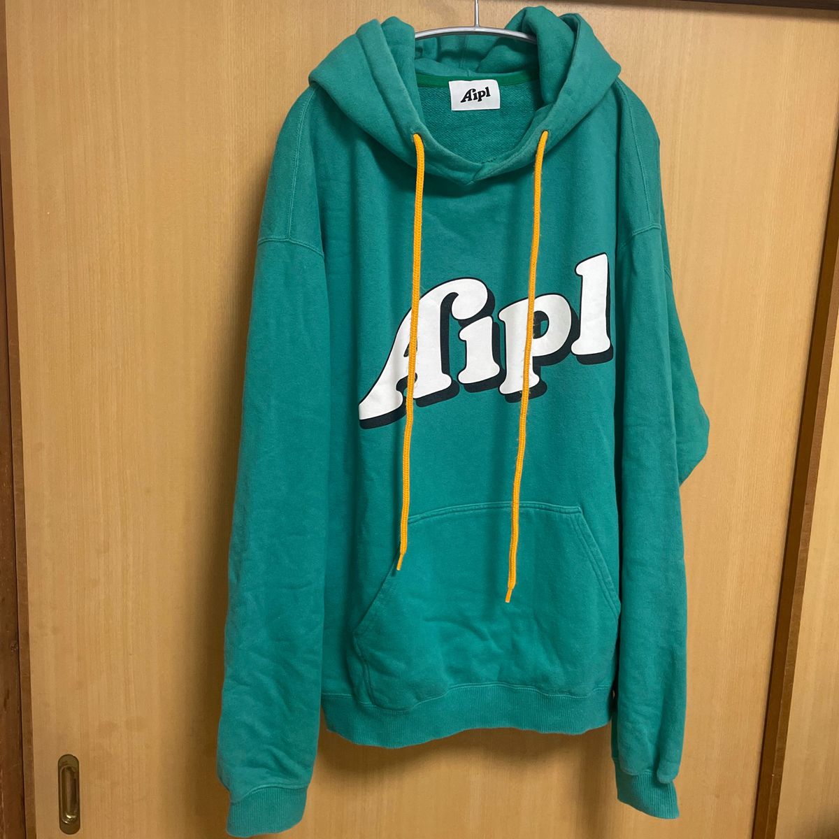 クリアランス販売店 Aipl エイプルパーカーL - トップス