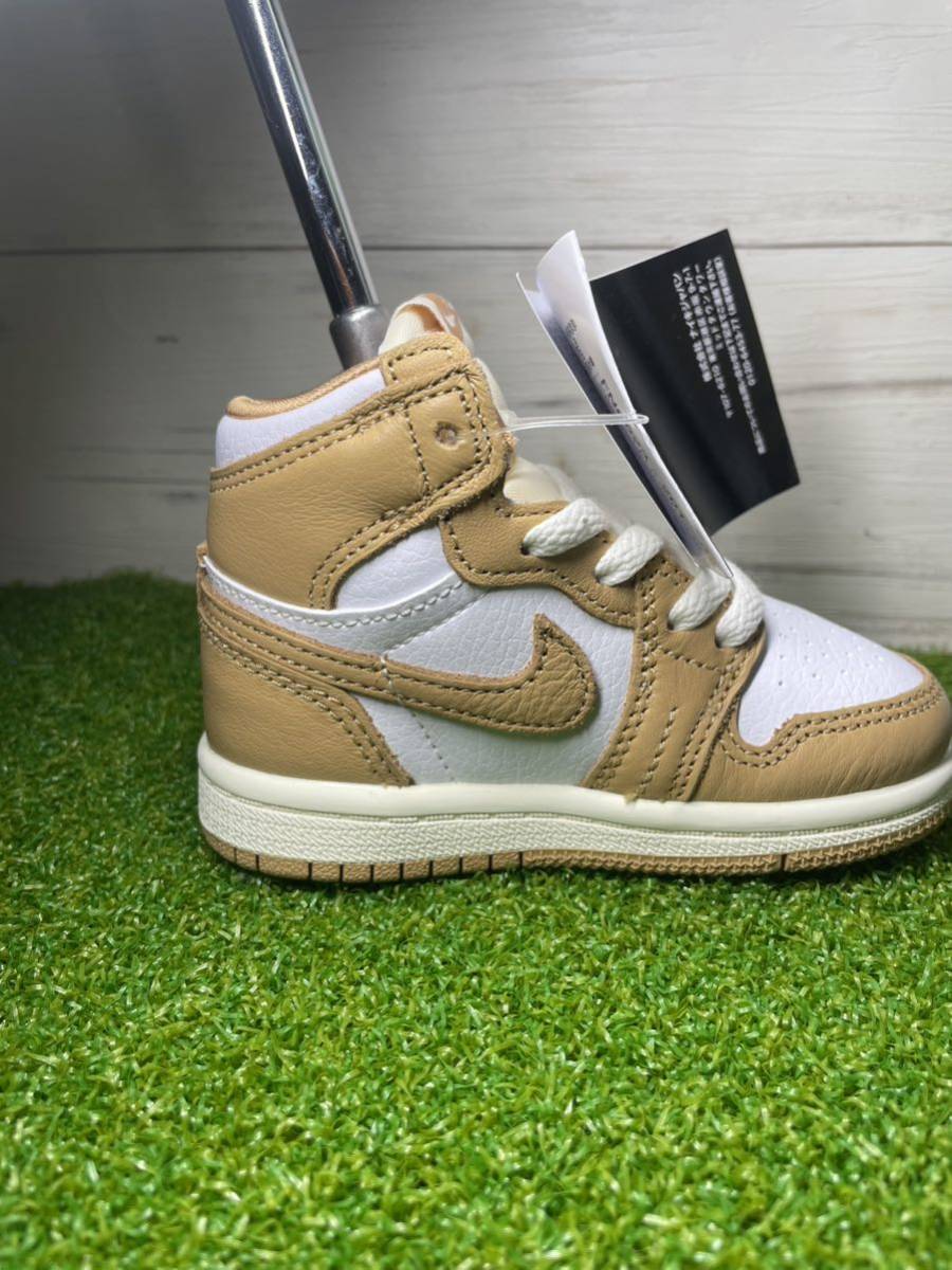 新品　超激レア　スニーカー型パターカバー　NIKE JORDAN 1 　HIGH OG サンドカラー　ゴルフ　パターカバー_画像4