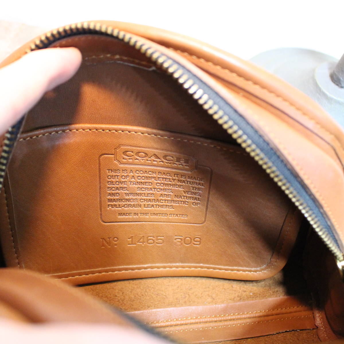 OLD COACH LEATHER HALF MOON TYPE SHOULDER BAG MADE IN USA/オールドコーチ半月型レザーショルダーバッグ