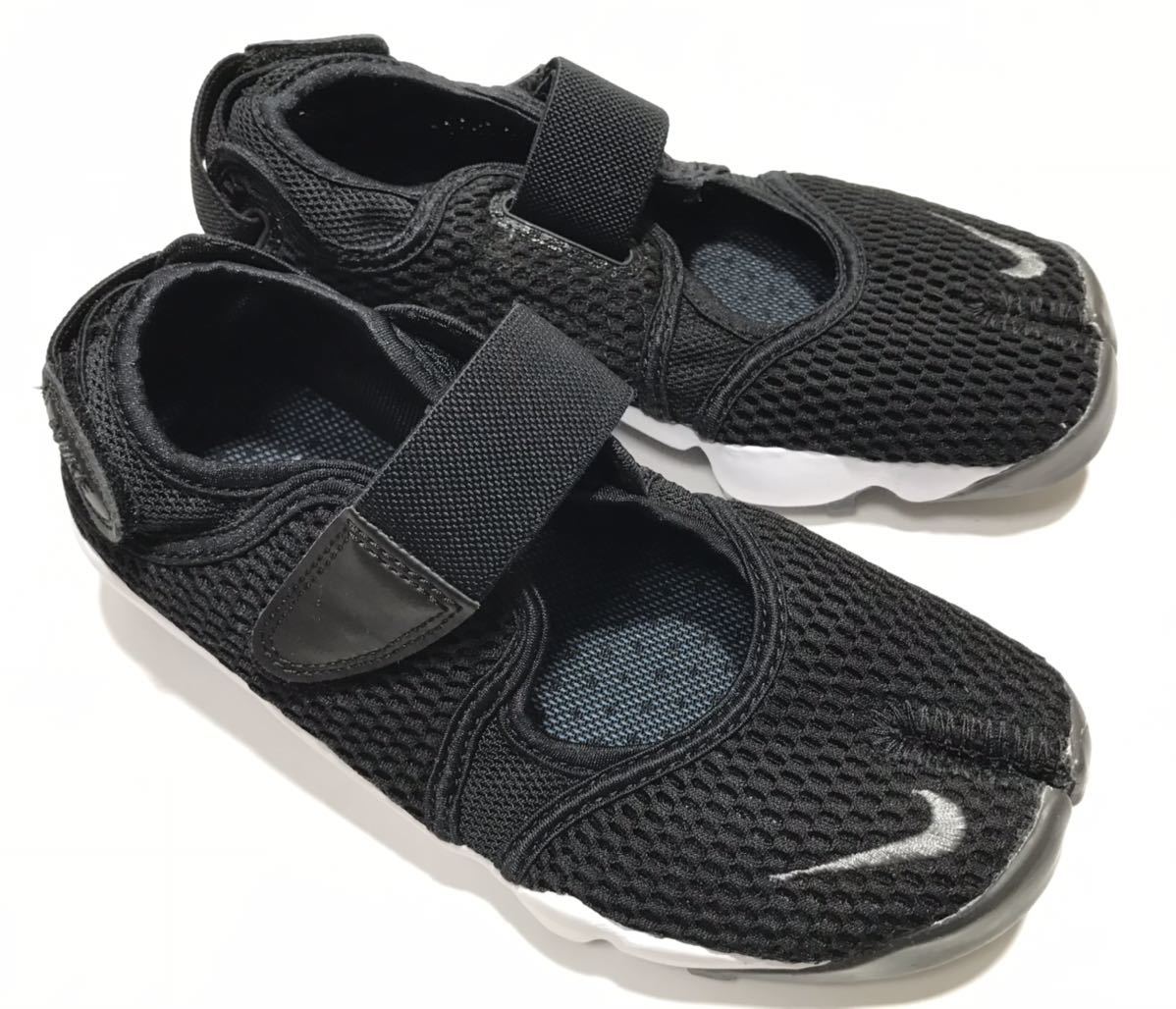 ほぼ新品!! 2022製 NIKE ナイキ 848386-001 WMNS AIR RIFT BR BLACK エア リフト 黒 x 白 us 6.0 / 23cm サンダル スリッポン 国内 正規品