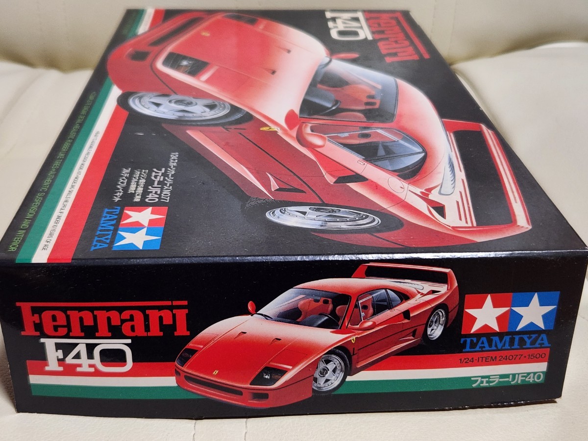 1/24　タミヤNo.77　田宮　Ferrari F40　フェラーリ F40　 一部組み立て 　当時物　外箱擦れあり_画像3