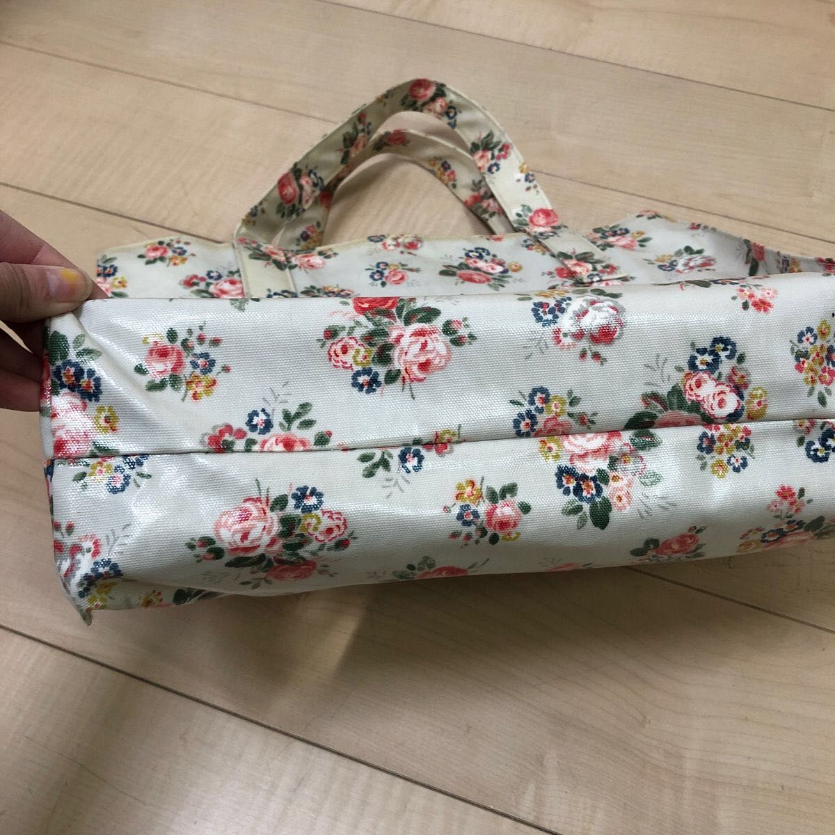 キャスキッドソン　Cath kidston 花柄　トートバッグ　　大容量　グレー　ビニールコーティング　 トート