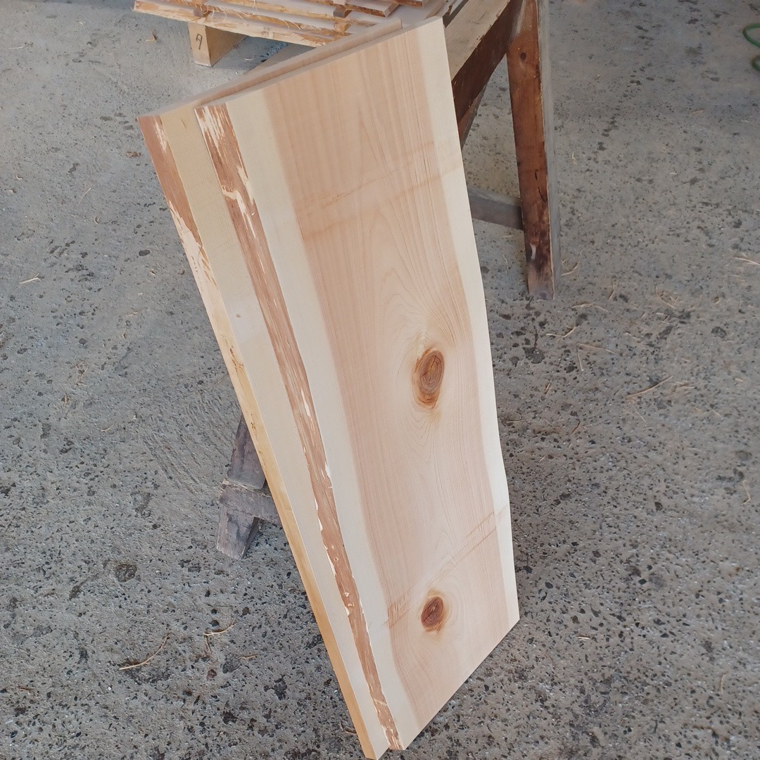 C-1566 　国産ひのき　耳付節板　2枚セット　テーブル　棚板　看板　一枚板　無垢材　桧　檜　DIY_画像7