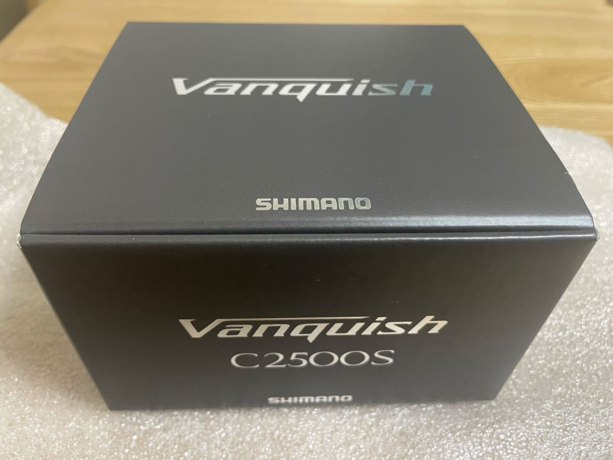 【新品未使用】シマノ スピニングリール ヴァンキッシュ C2500S 23年モデル