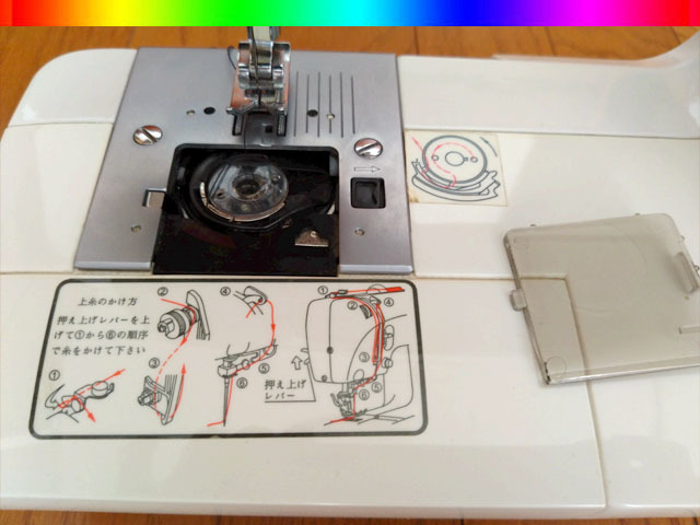 ★SINGER シンガー ミシン｜MERRITT SH597｜電源コードあり｜箱あり｜取説あり 動作未確認 ジャンク 家庭用ミシン 裁縫 手工芸 横浜高島屋_画像4