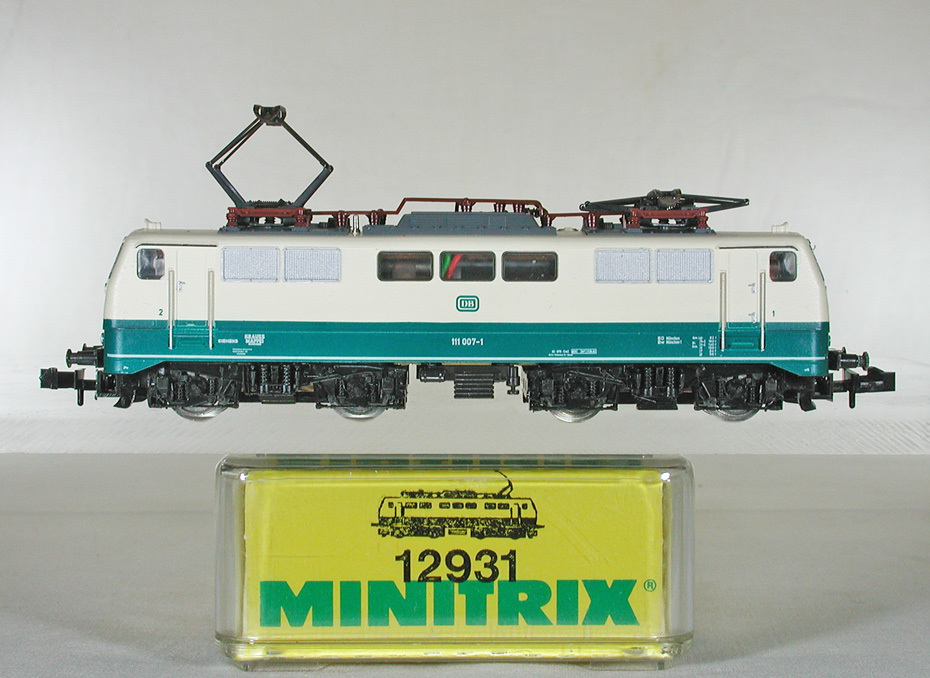 MINITRIX #12931 ＤＢ（旧西ドイツ国鉄） ＢＲ１１１電気機関車 タルキス塗装 ＤＢ角ロゴ （７号機）