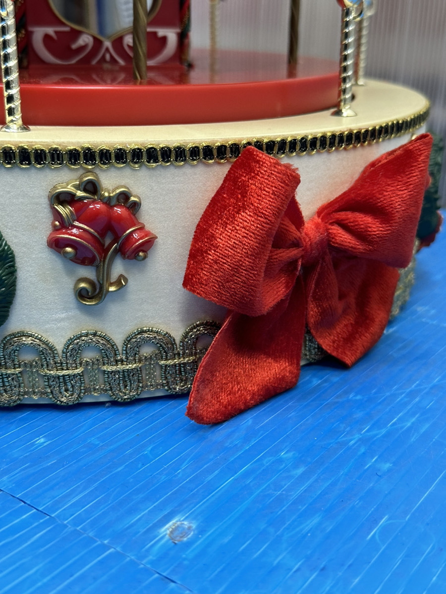 ●HOLIDAY WORKSHOP ホリデー 16’ Christmas Carousel クリスマス メリーゴーランド 電子オルゴール 簡易動作のみ確認 中古保管品●の画像7