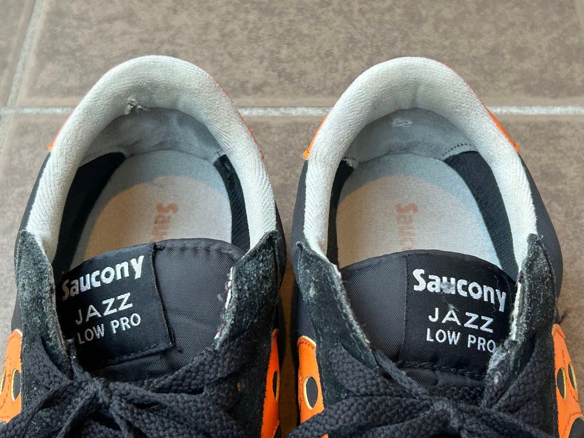 サッカニー SAUCONY ジャズ JAZZ LOW PRO 黒×オレンジ USA9/27cm