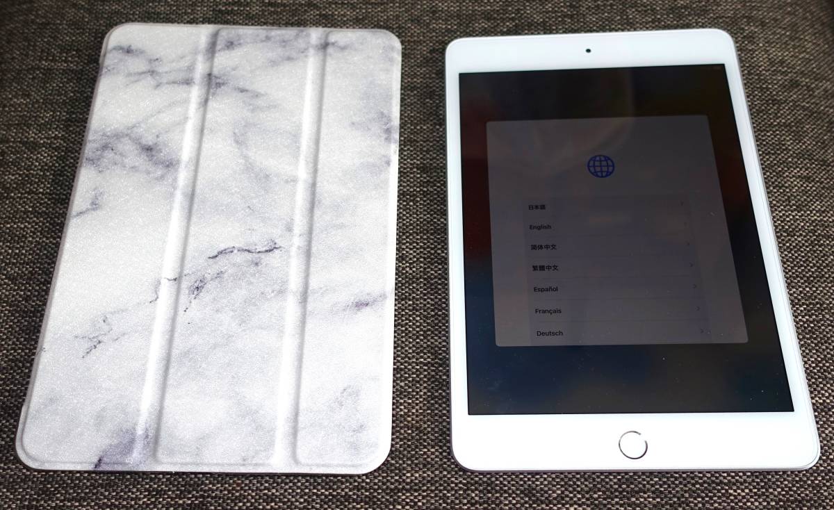 iPad mini 第5世代　wi-fi 64GB ホワイト　新品同様　+　ケース_画像1